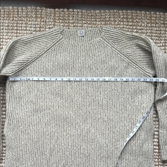 Toteme Sweater - Picture 4 of 9